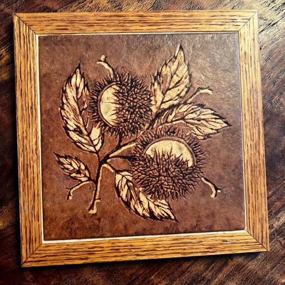Vintage Oak-Framed Italian Trivet With Chestnut Motif - Picture 2 of 6